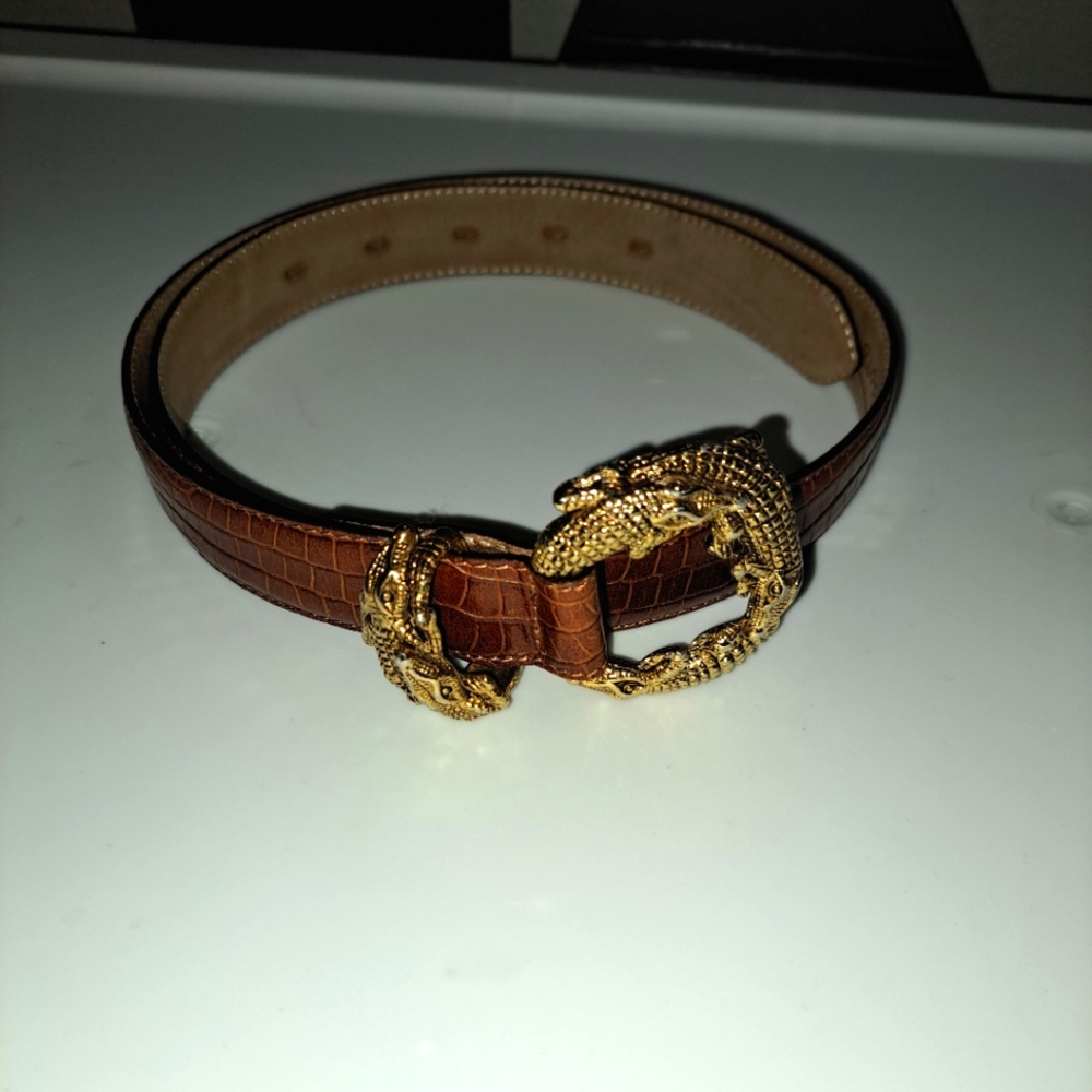Talbots Vintage Brown Croc Embossed w/ gold